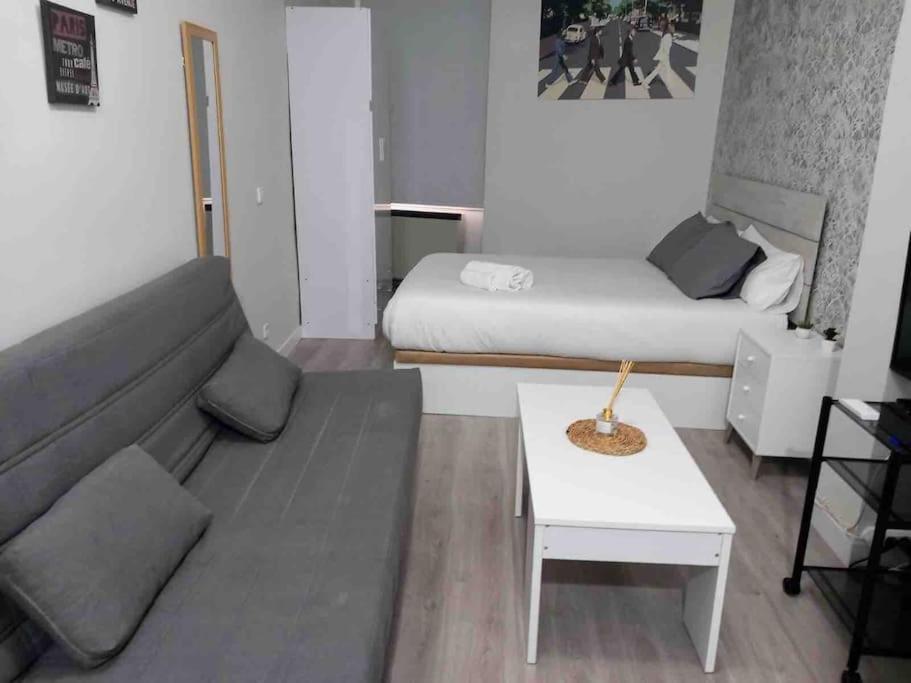 Apartamento En El Corazon De Madrid Kültér fotó