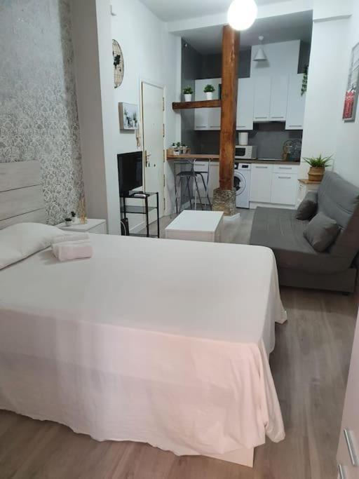 Apartamento En El Corazon De Madrid Kültér fotó